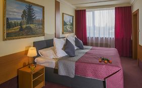 Top Hotel Prague 4*